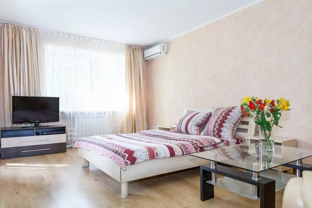 Apartment In Zaporozhye. Antica Zaporizhia Esterno foto